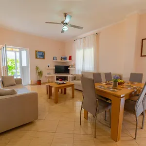 Vakantiehuis Dajana