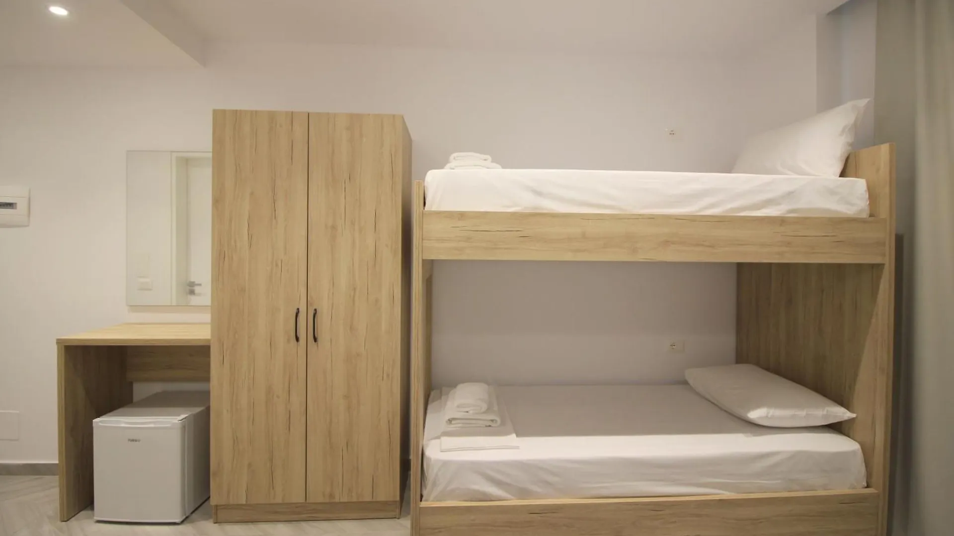 Noa Boutique Hotel Ksamil 4*,
